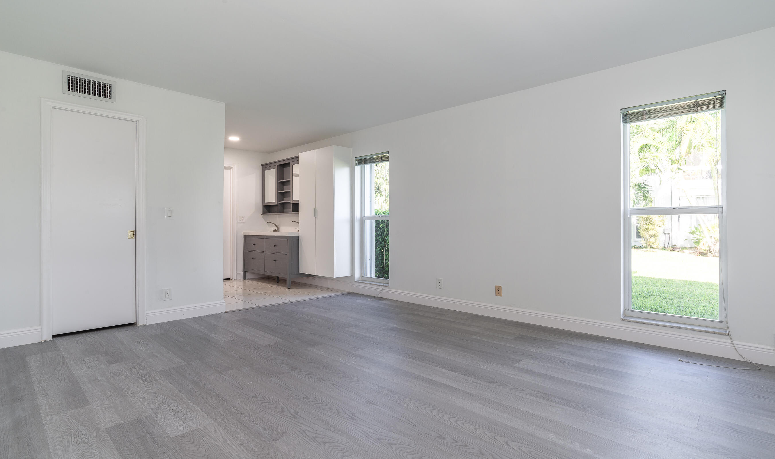 2830 SW 13th Street 101