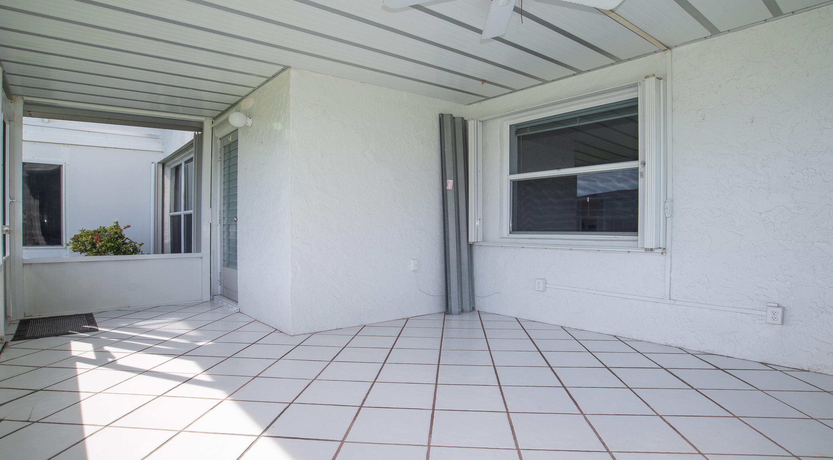 2830 SW 13th Street 101