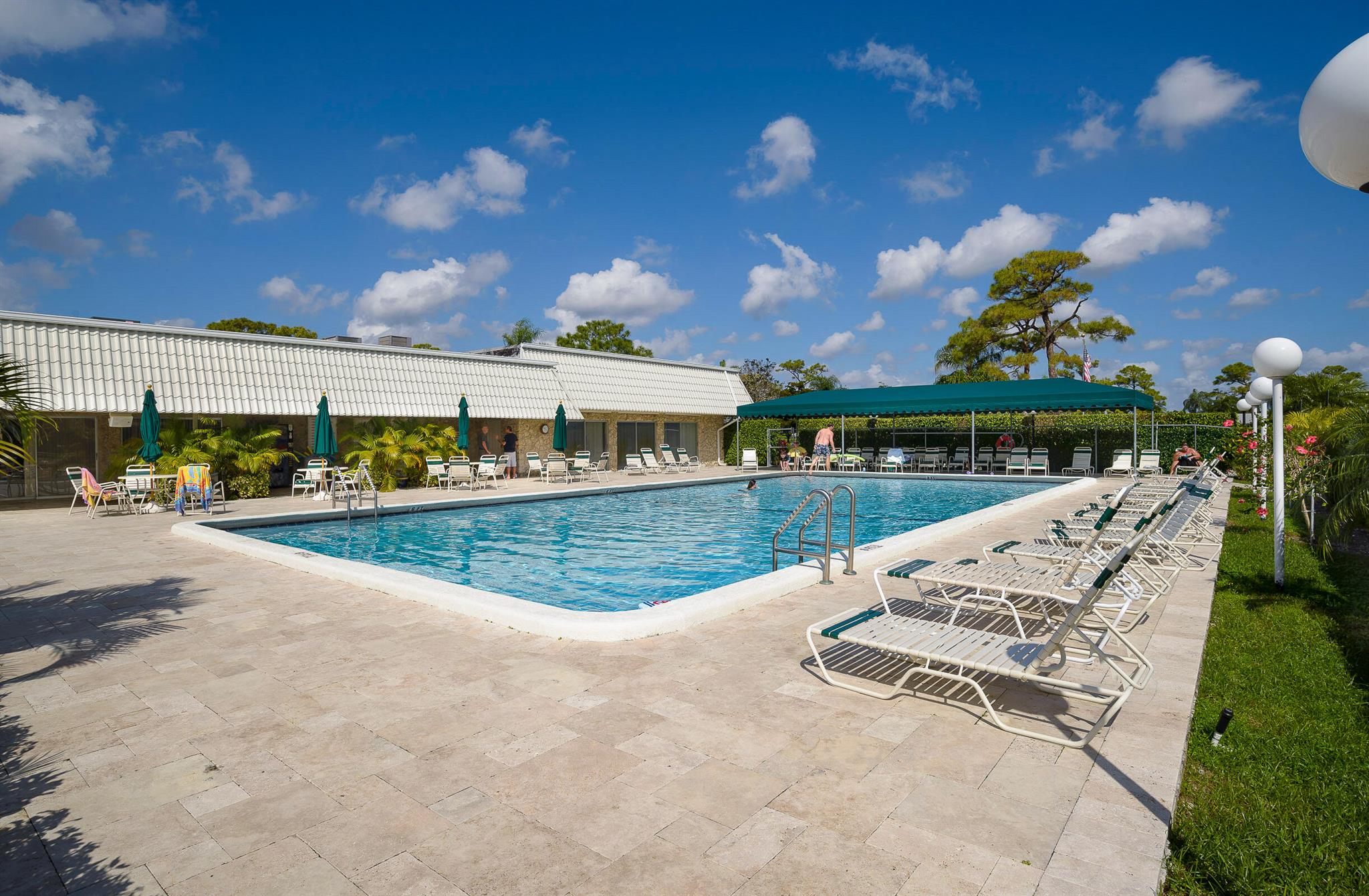 2830 SW 13th Street 101