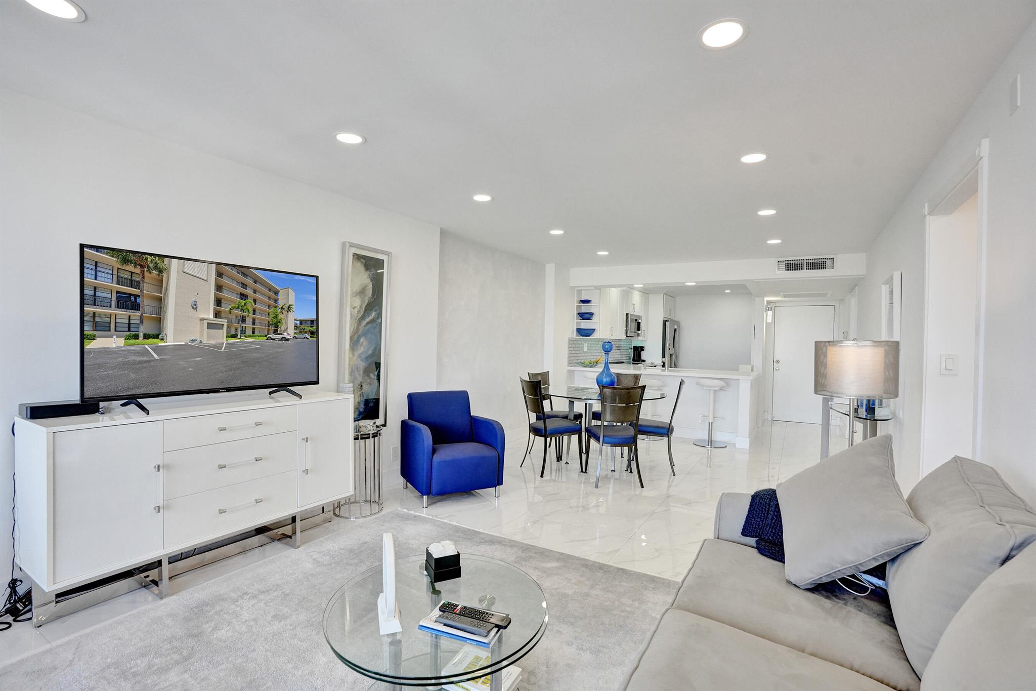 6 Royal Palm Way 506