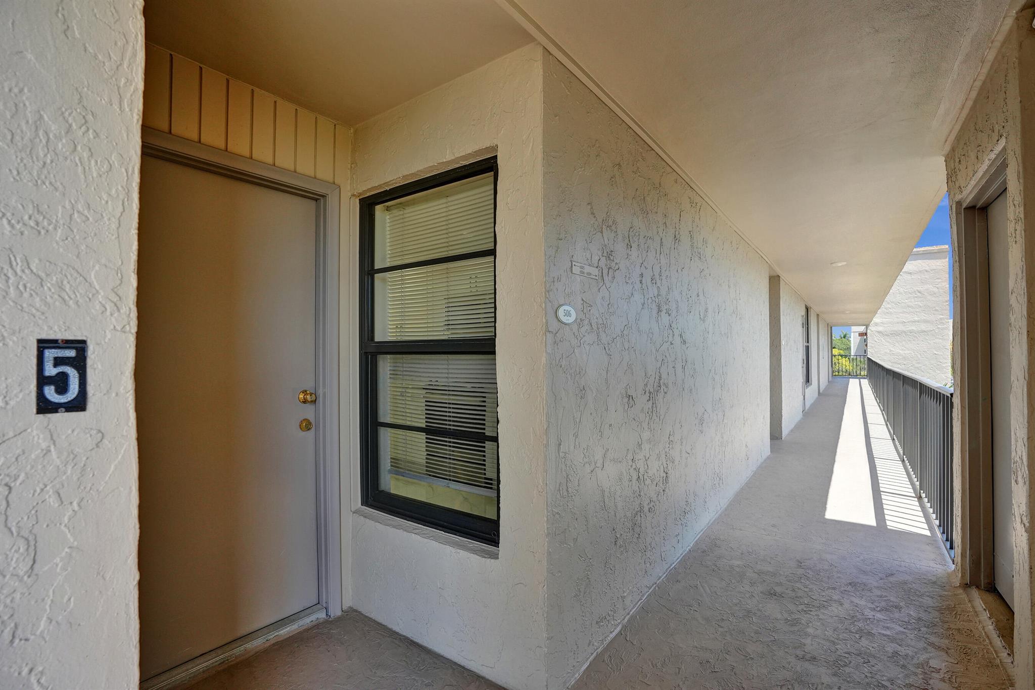 6 Royal Palm Way 506