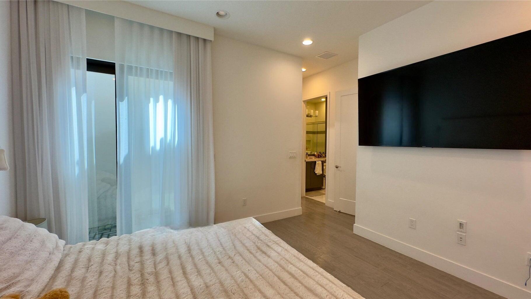 8817 New River Falls Road