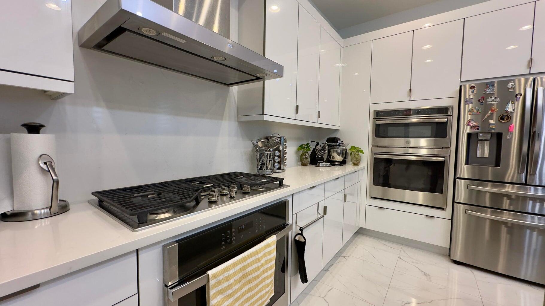 8817 New River Falls Road