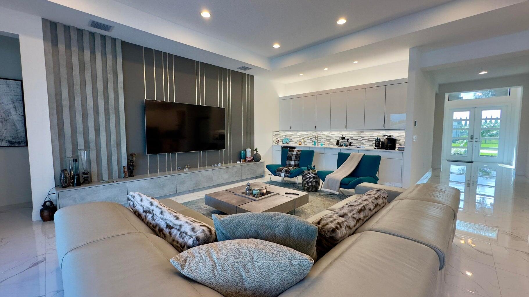 8817 New River Falls Road