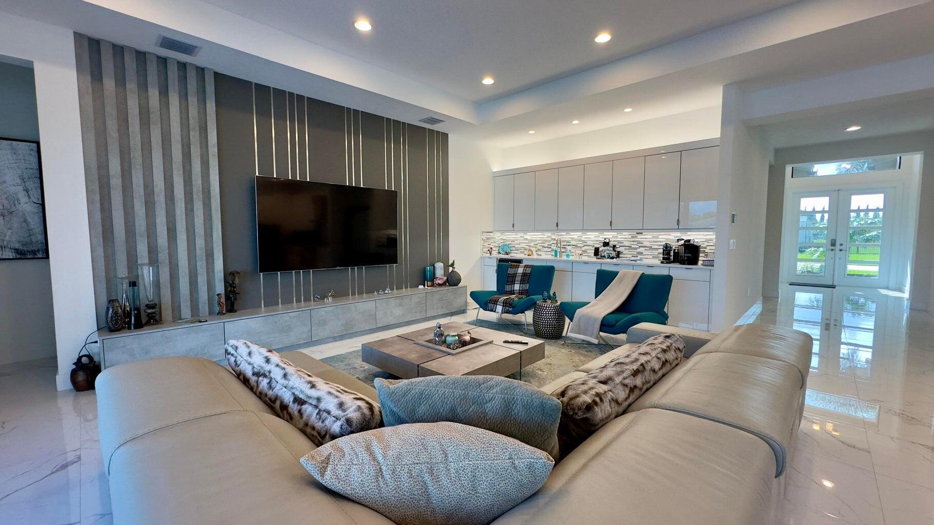 8817 New River Falls Road