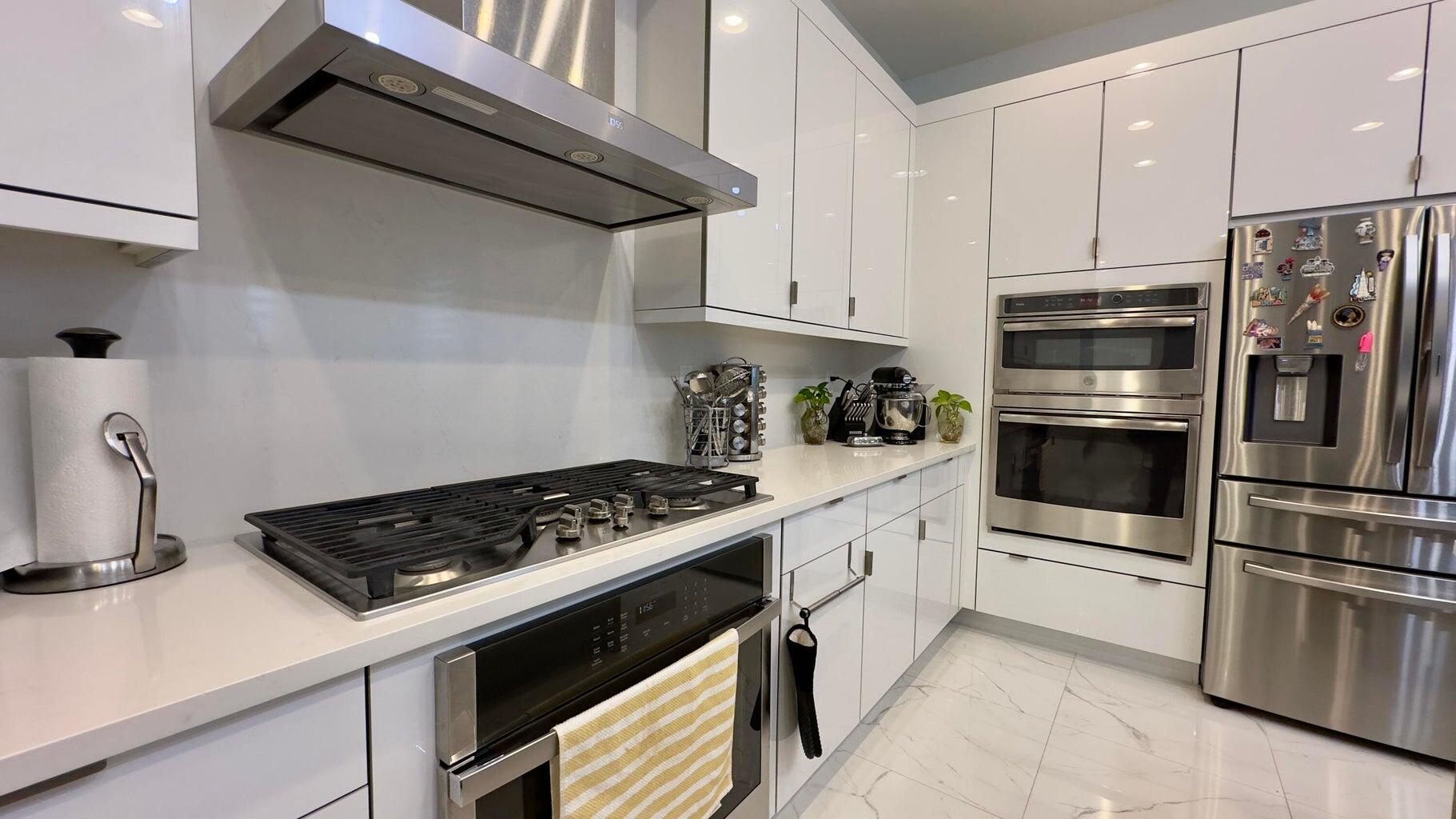 8817 New River Falls Road