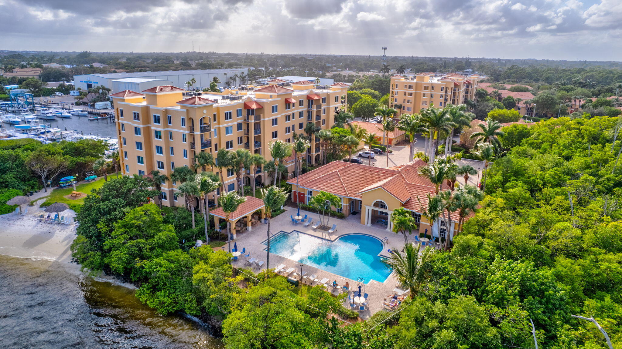 1200 Scotia Drive 502