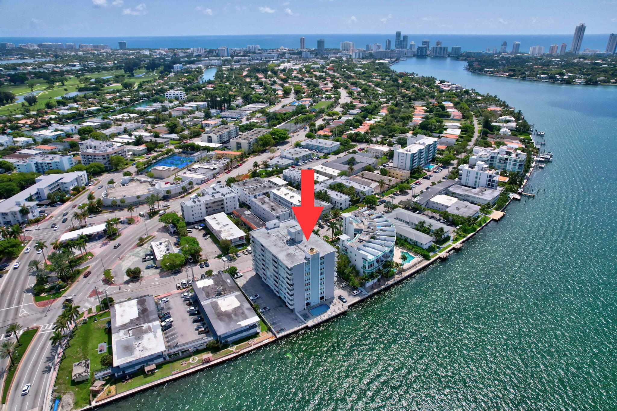 2016 Bay Drive 907