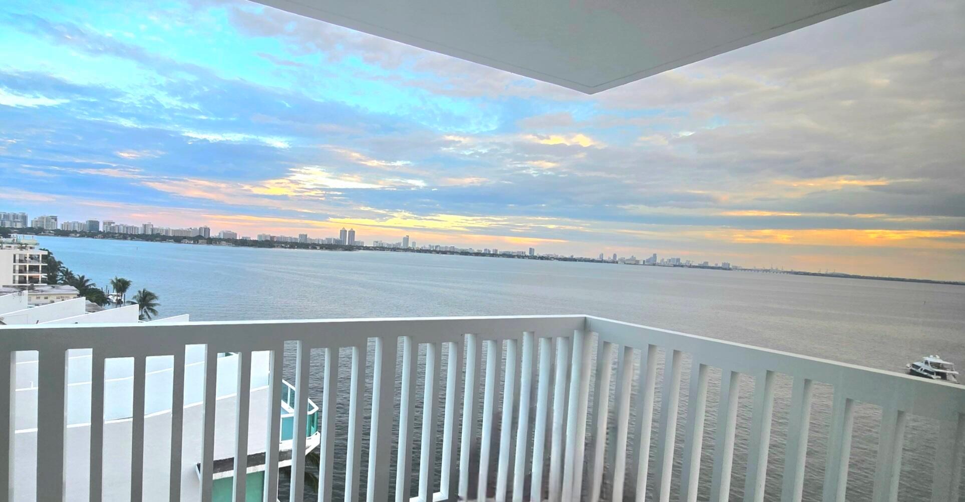 2016 Bay Drive 907