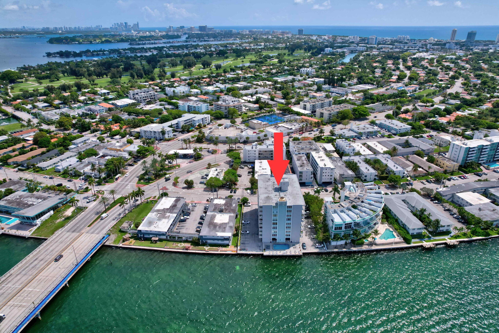 2016 Bay Drive 907