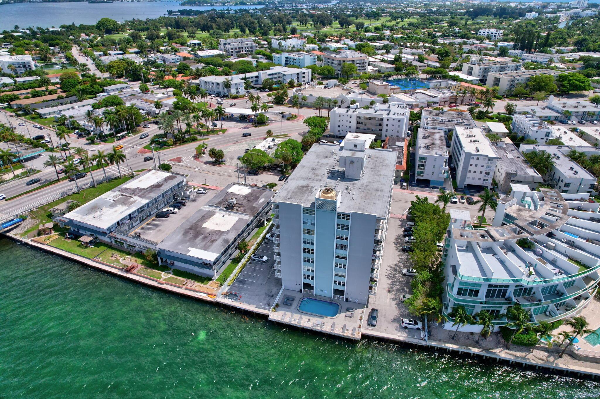 2016 Bay Drive 907