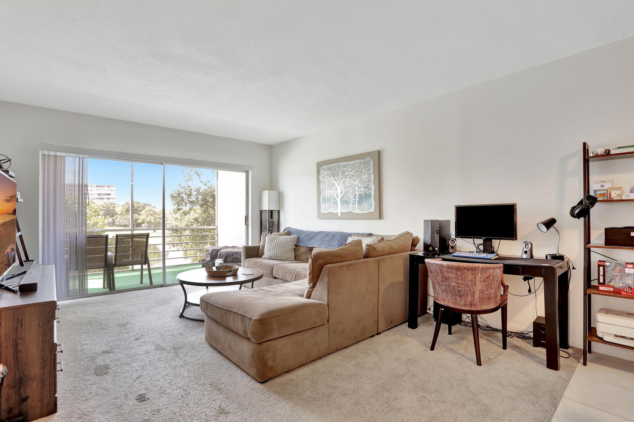 2751 N Palm Aire Drive 304