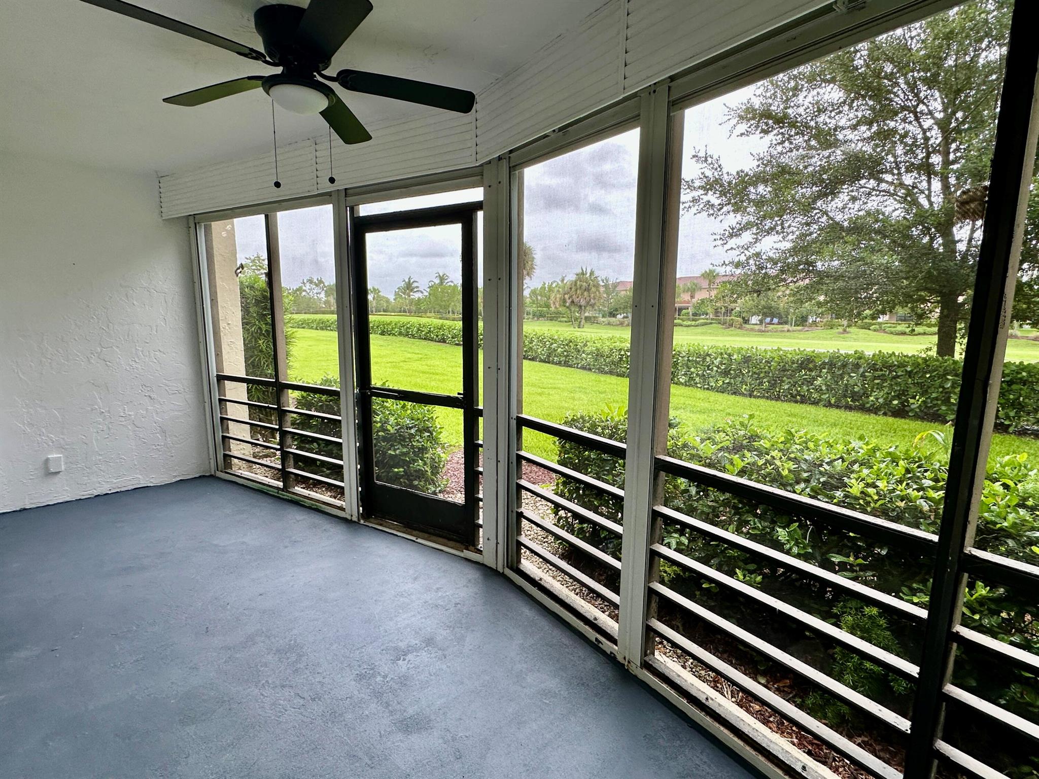 23099 Barwood Lane N 109