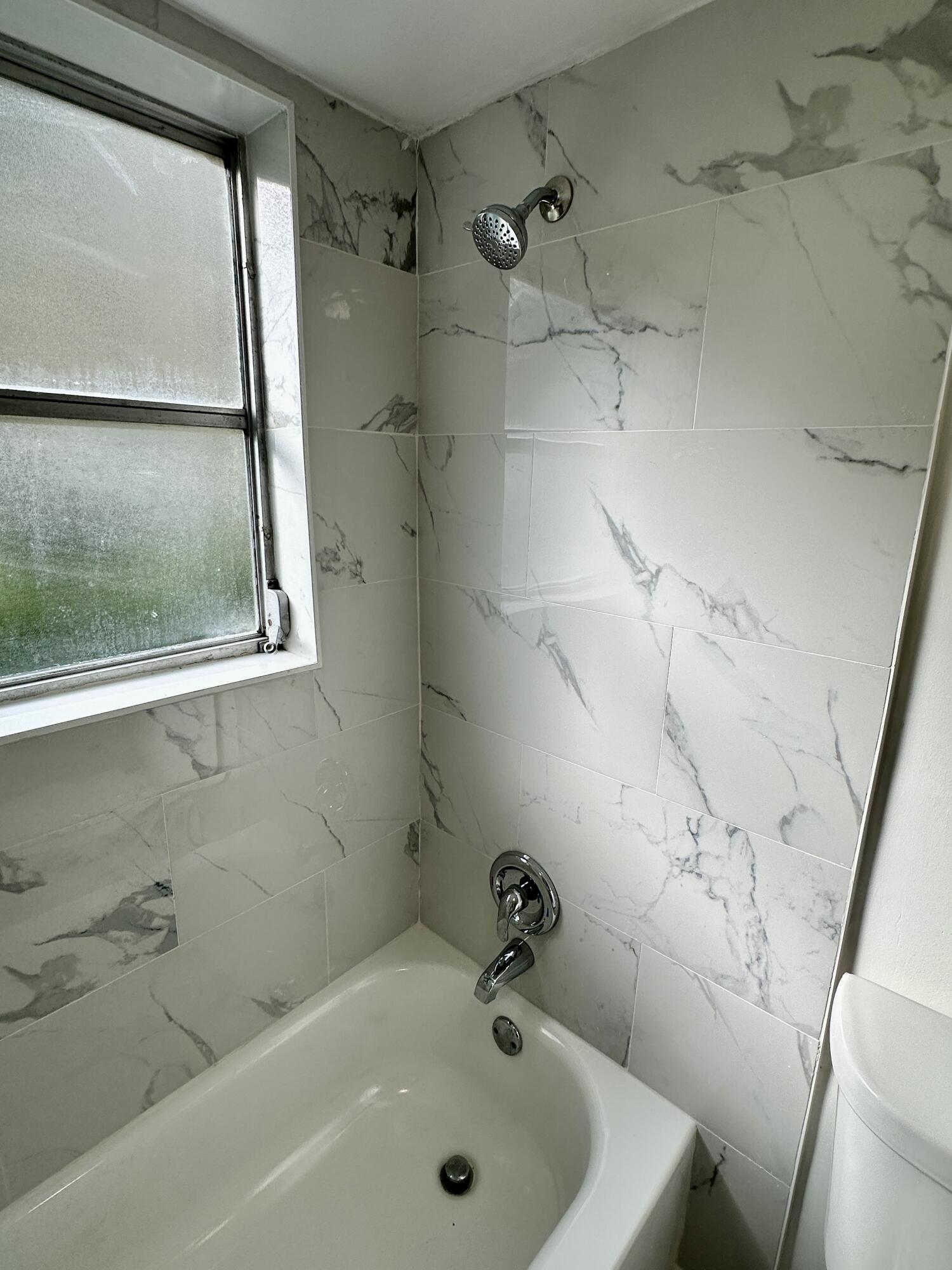 23099 Barwood Lane N 109