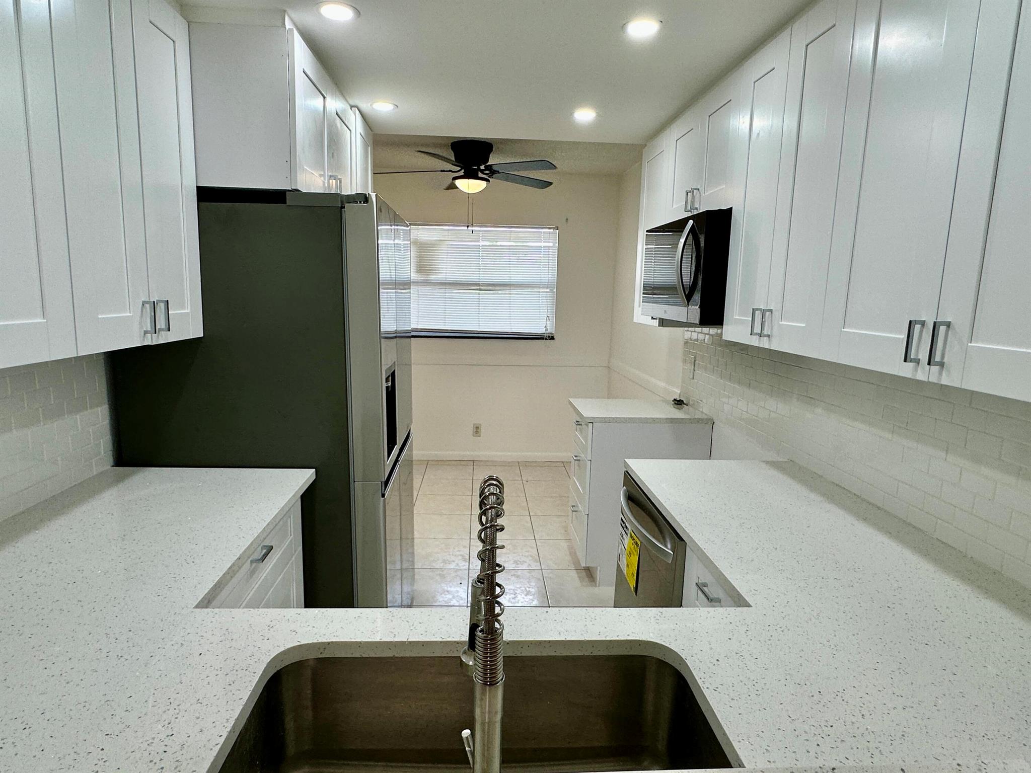 23099 Barwood Lane N 109