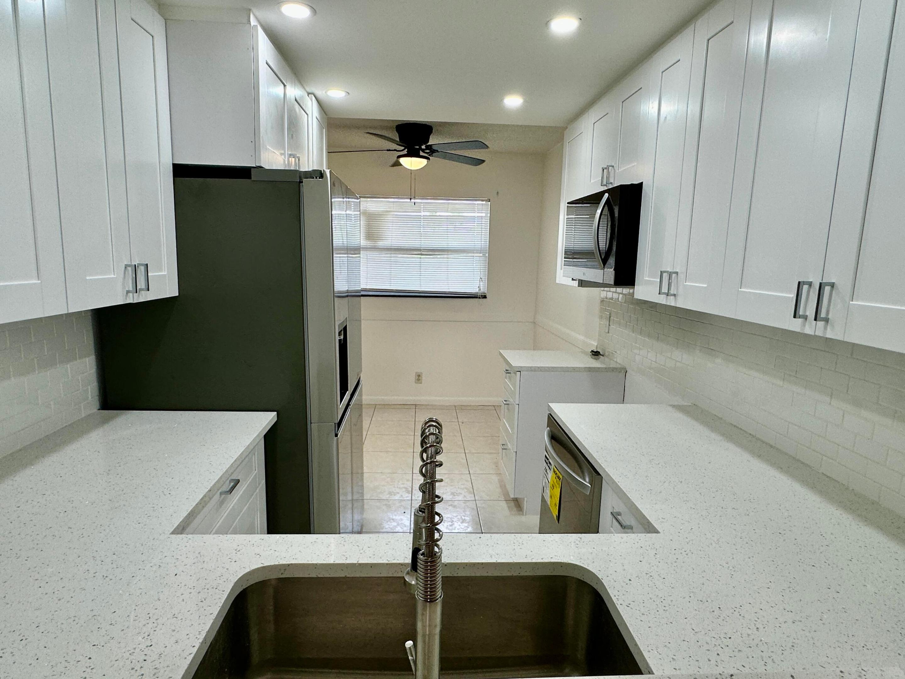 23099 Barwood Lane N 109