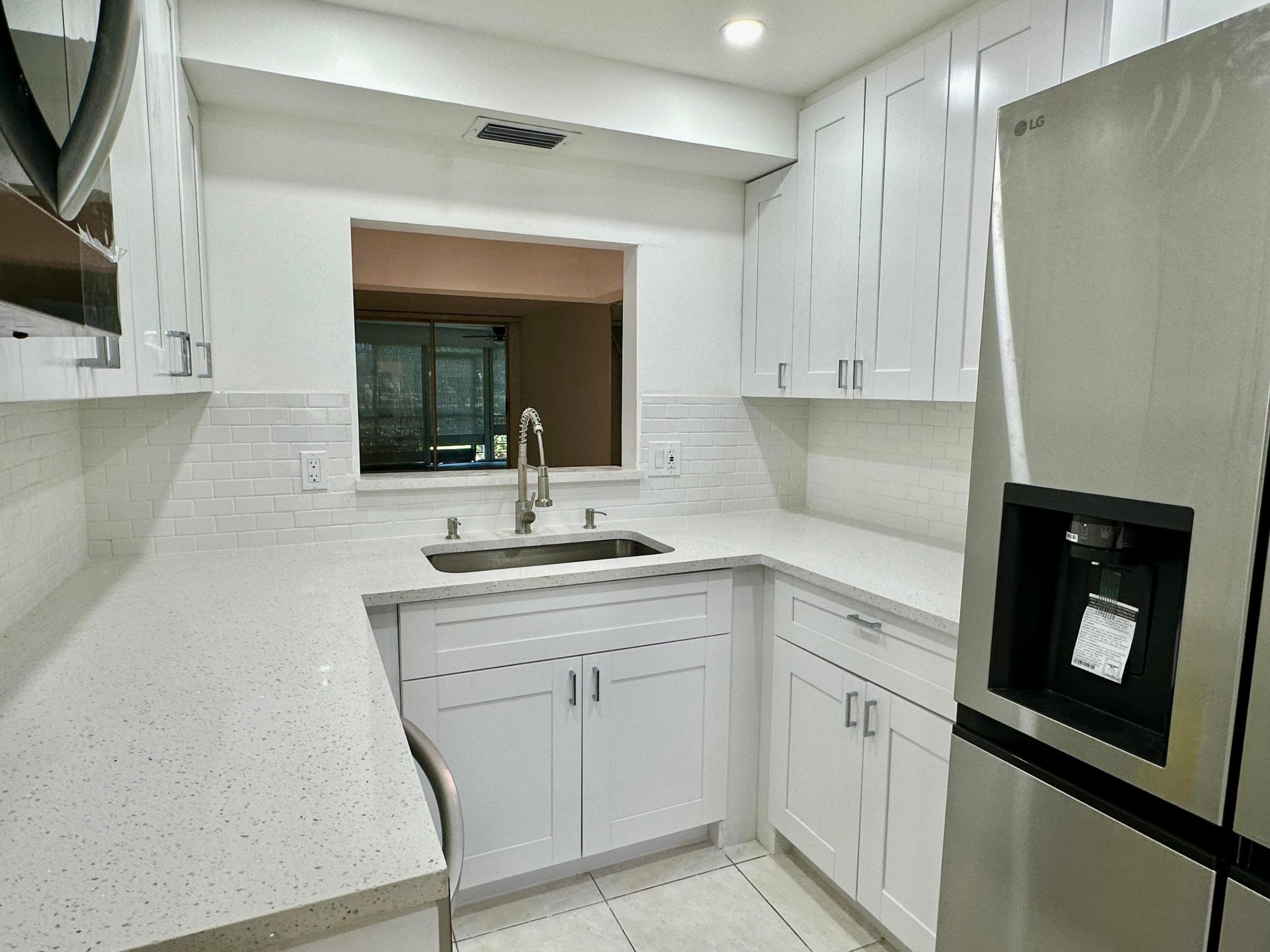 23099 Barwood Lane N 109