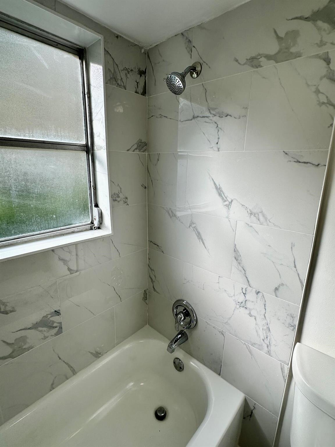 23099 Barwood Lane N 109