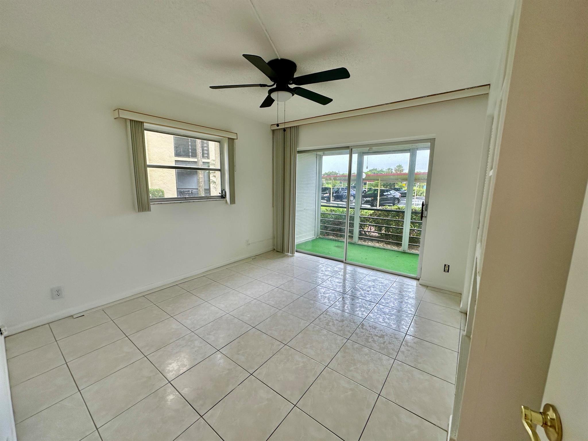 23099 Barwood Lane N 109