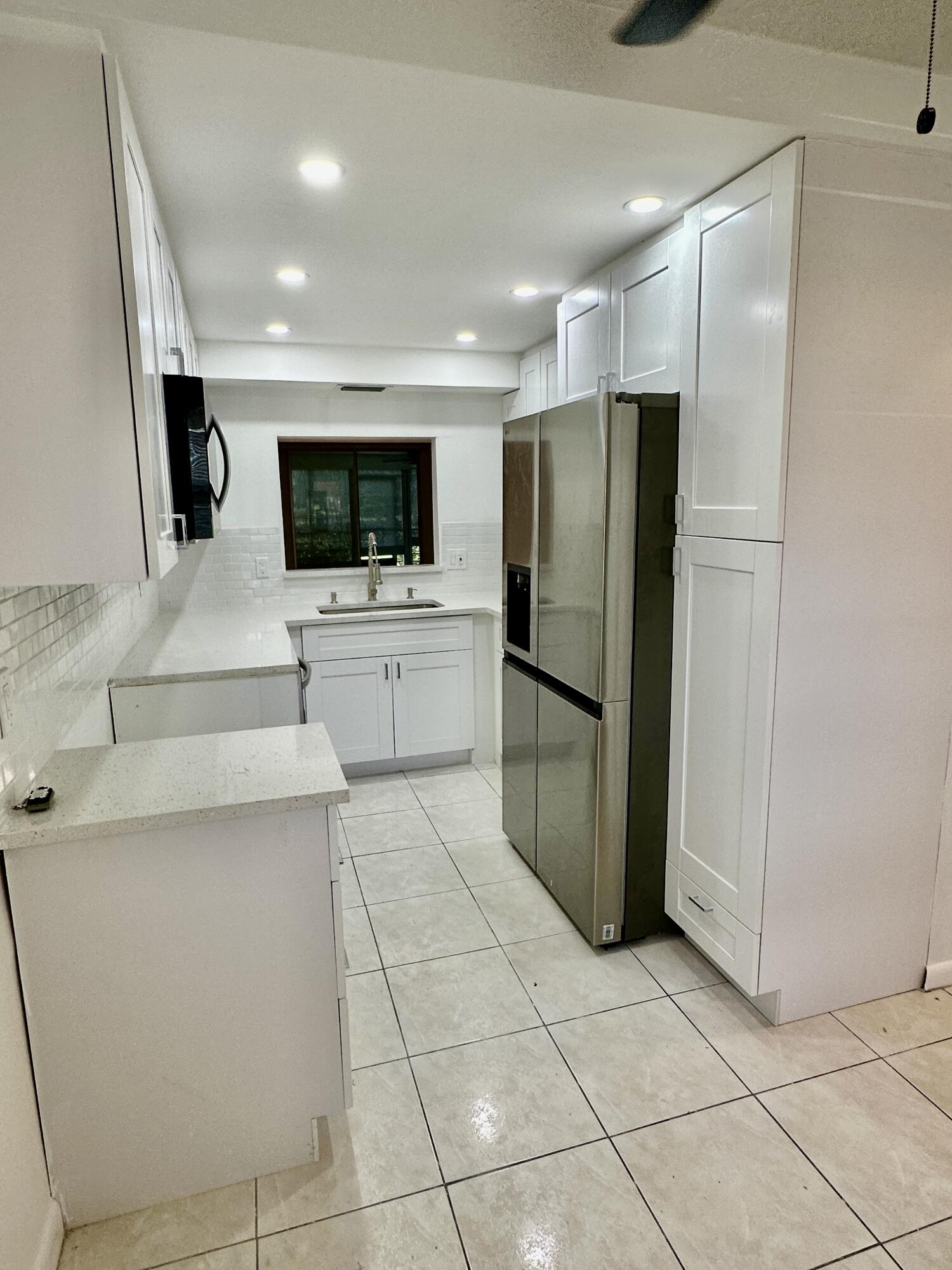 23099 Barwood Lane N 109