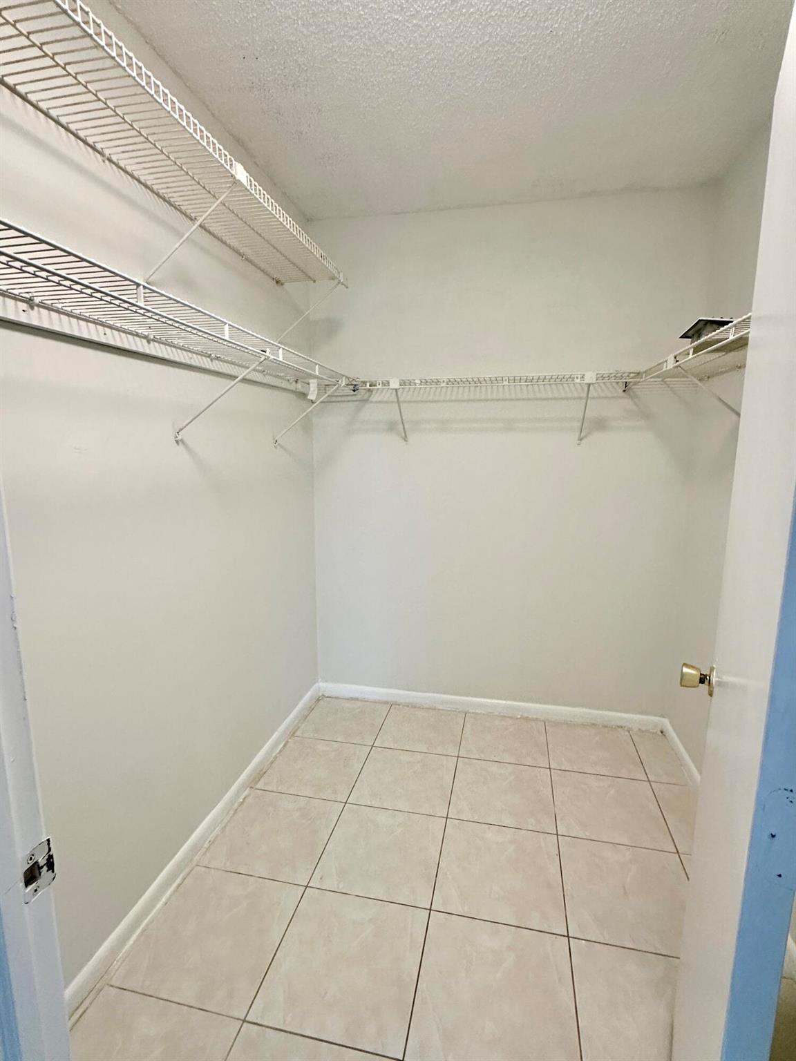 23099 Barwood Lane N 109