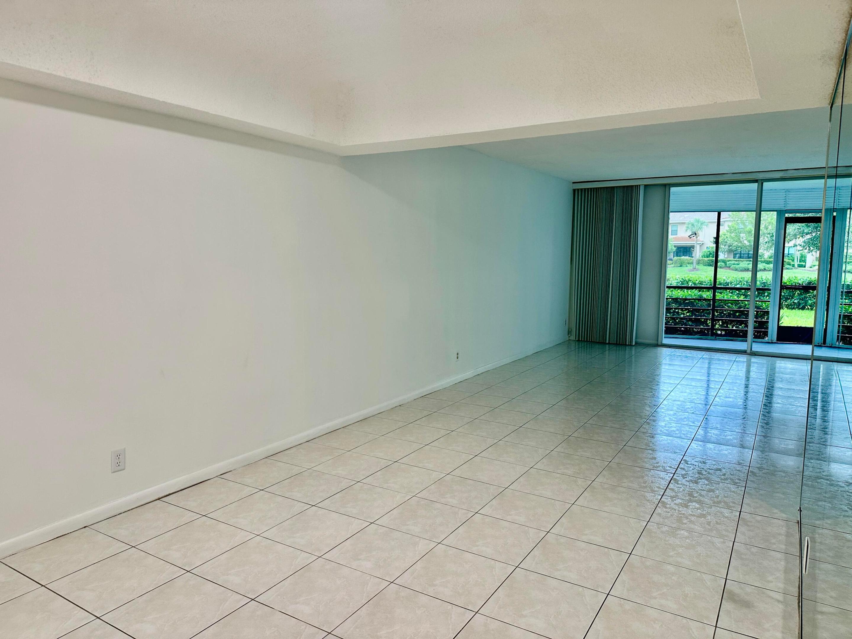 23099 Barwood Lane N 109