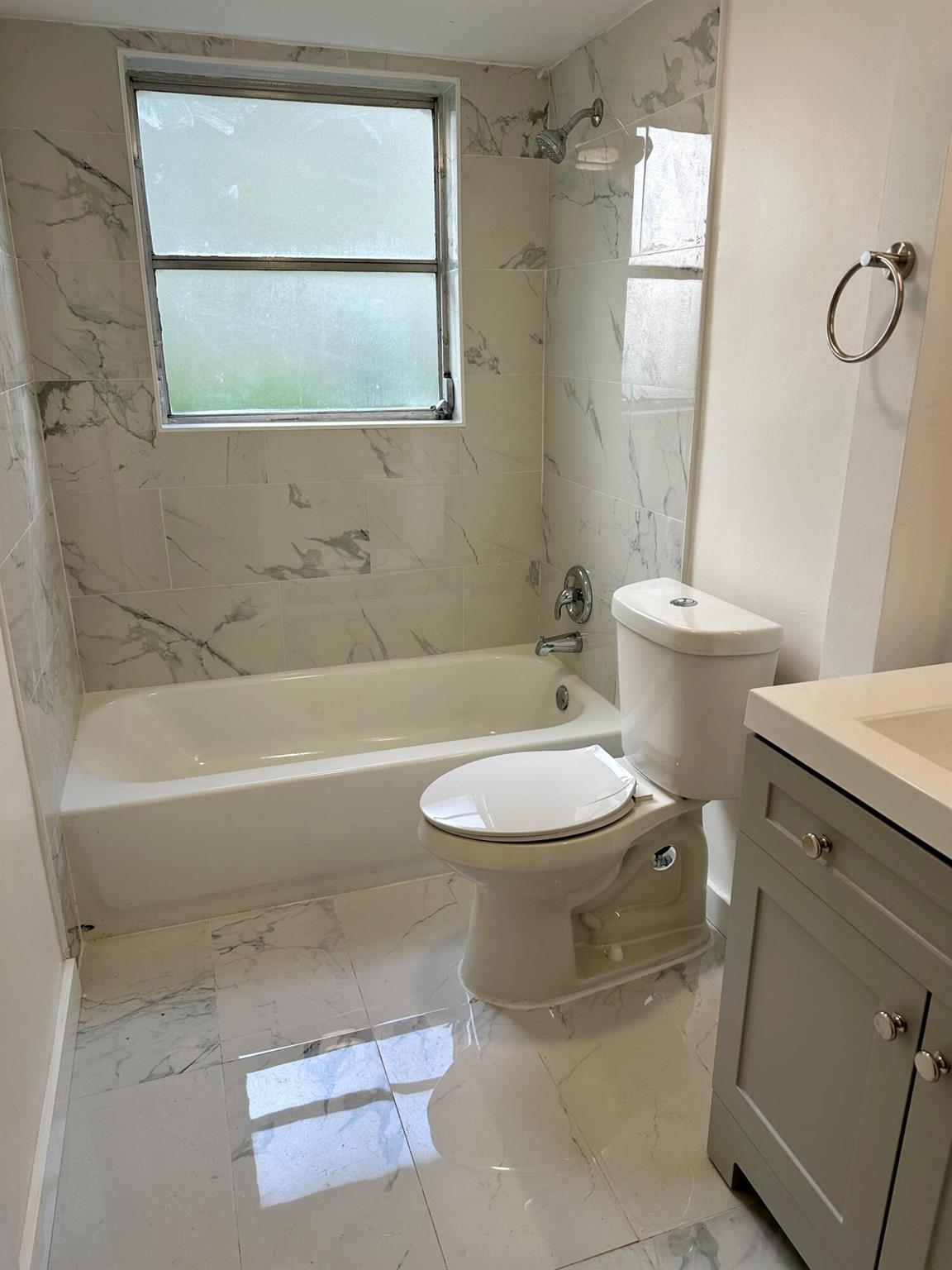 23099 Barwood Lane N 109