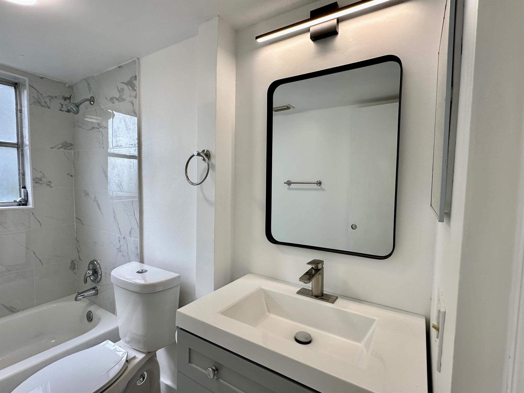 23099 Barwood Lane N 109