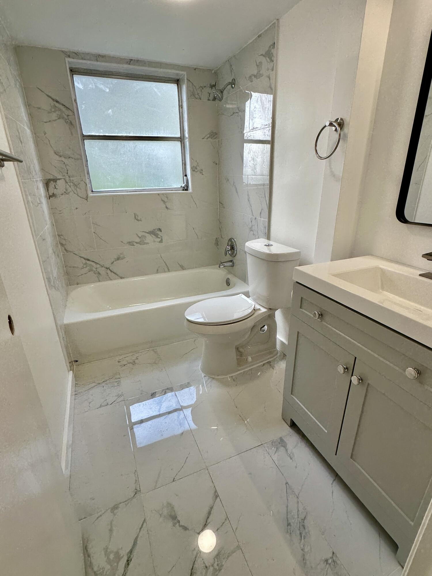 23099 Barwood Lane N 109