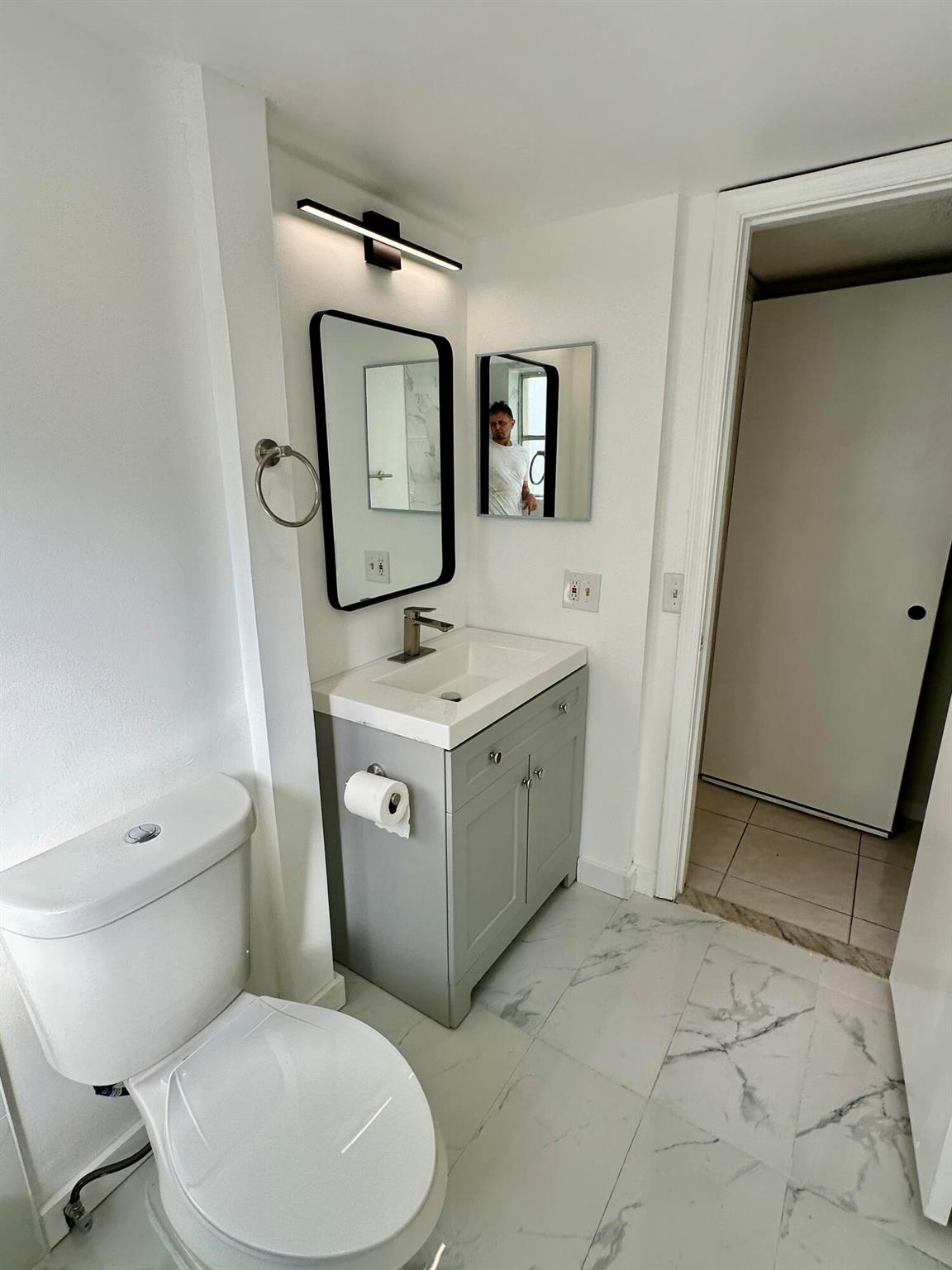 23099 Barwood Lane N 109