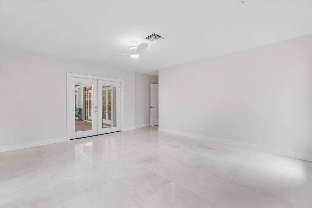 20777 Soneto Drive