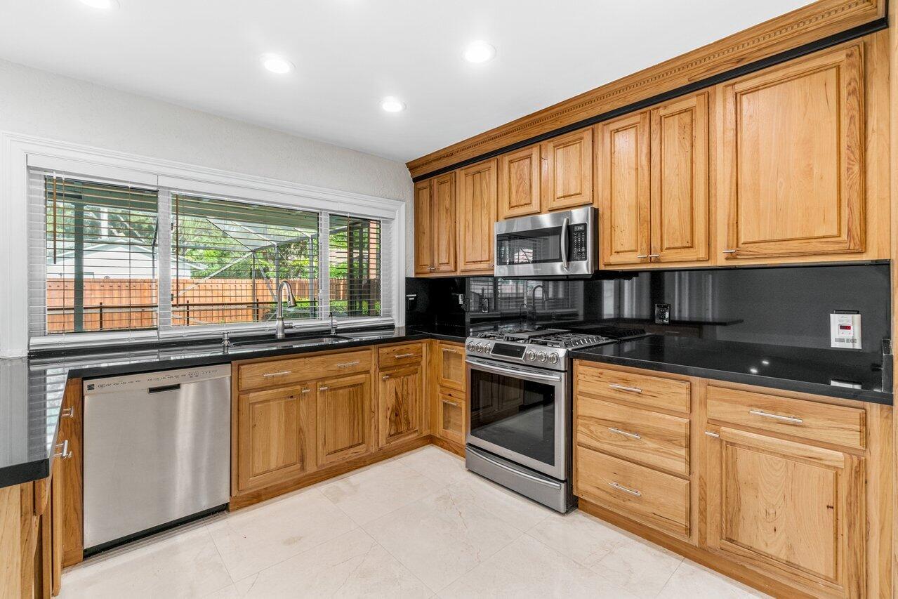 20777 Soneto Drive