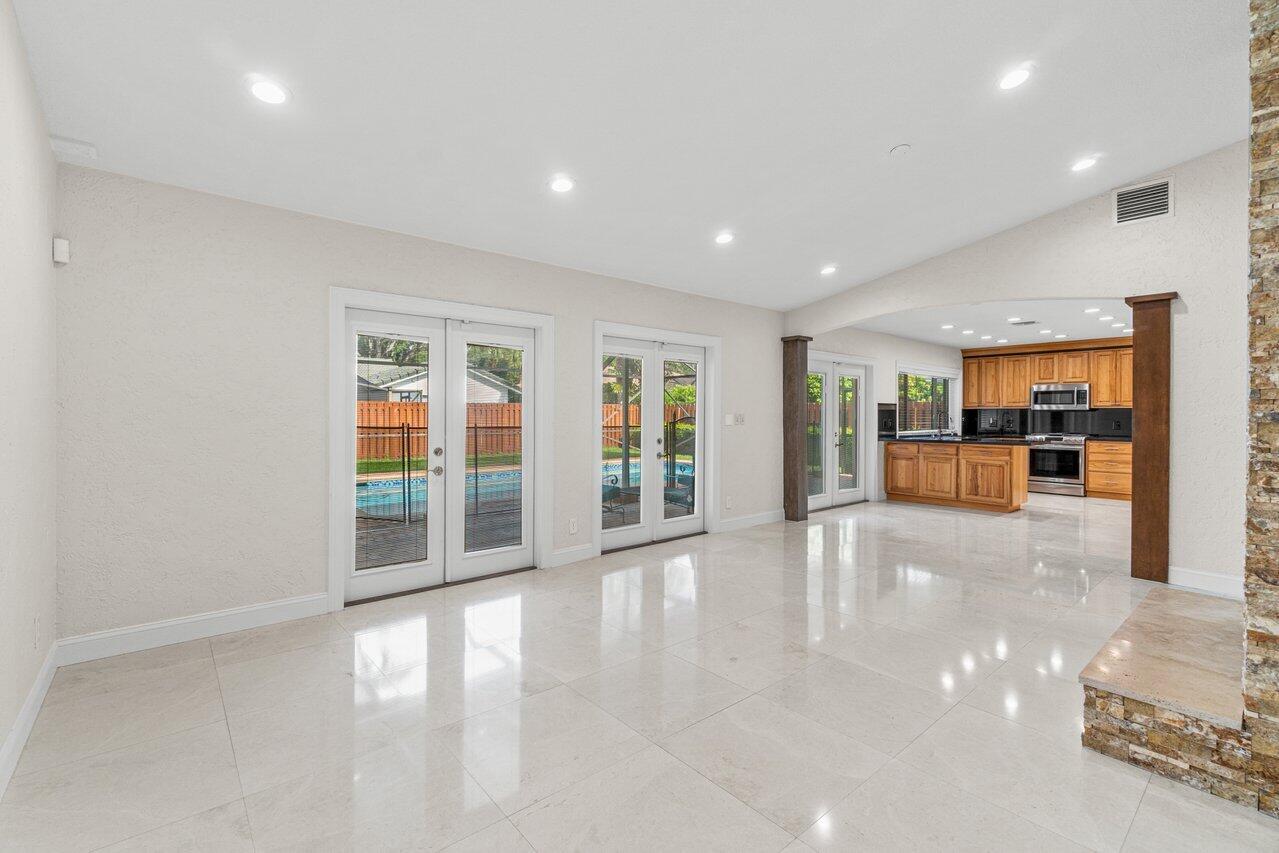 20777 Soneto Drive