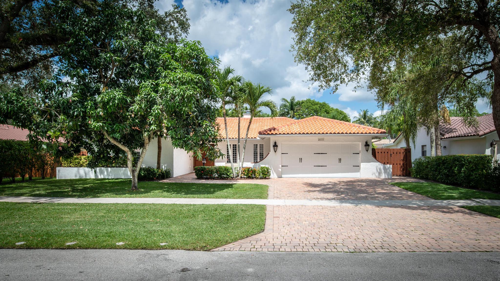 20777 Soneto Drive