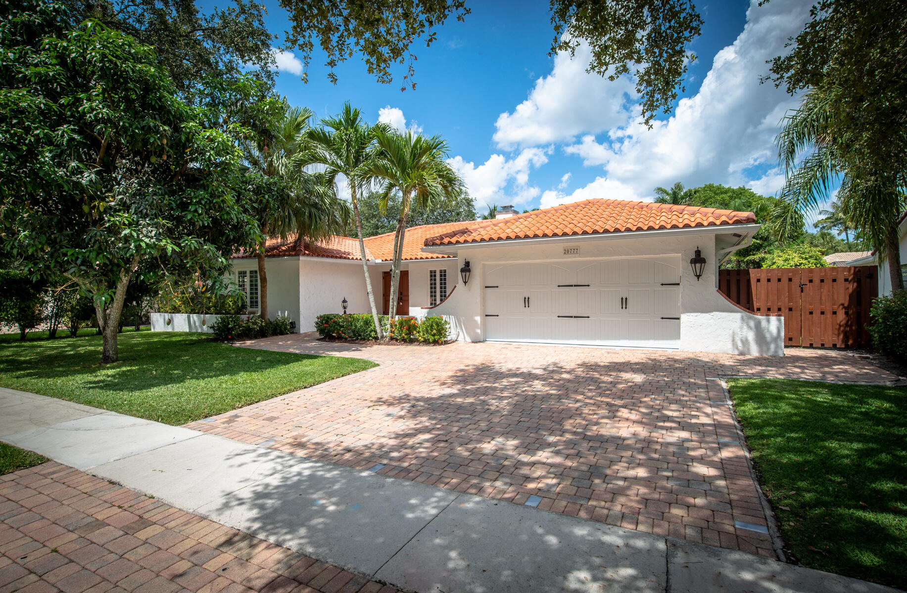 20777 Soneto Drive