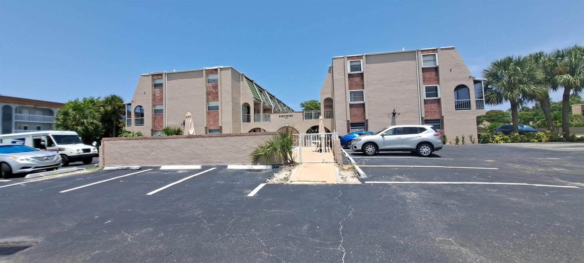 1100 SE 4th Avenue 27