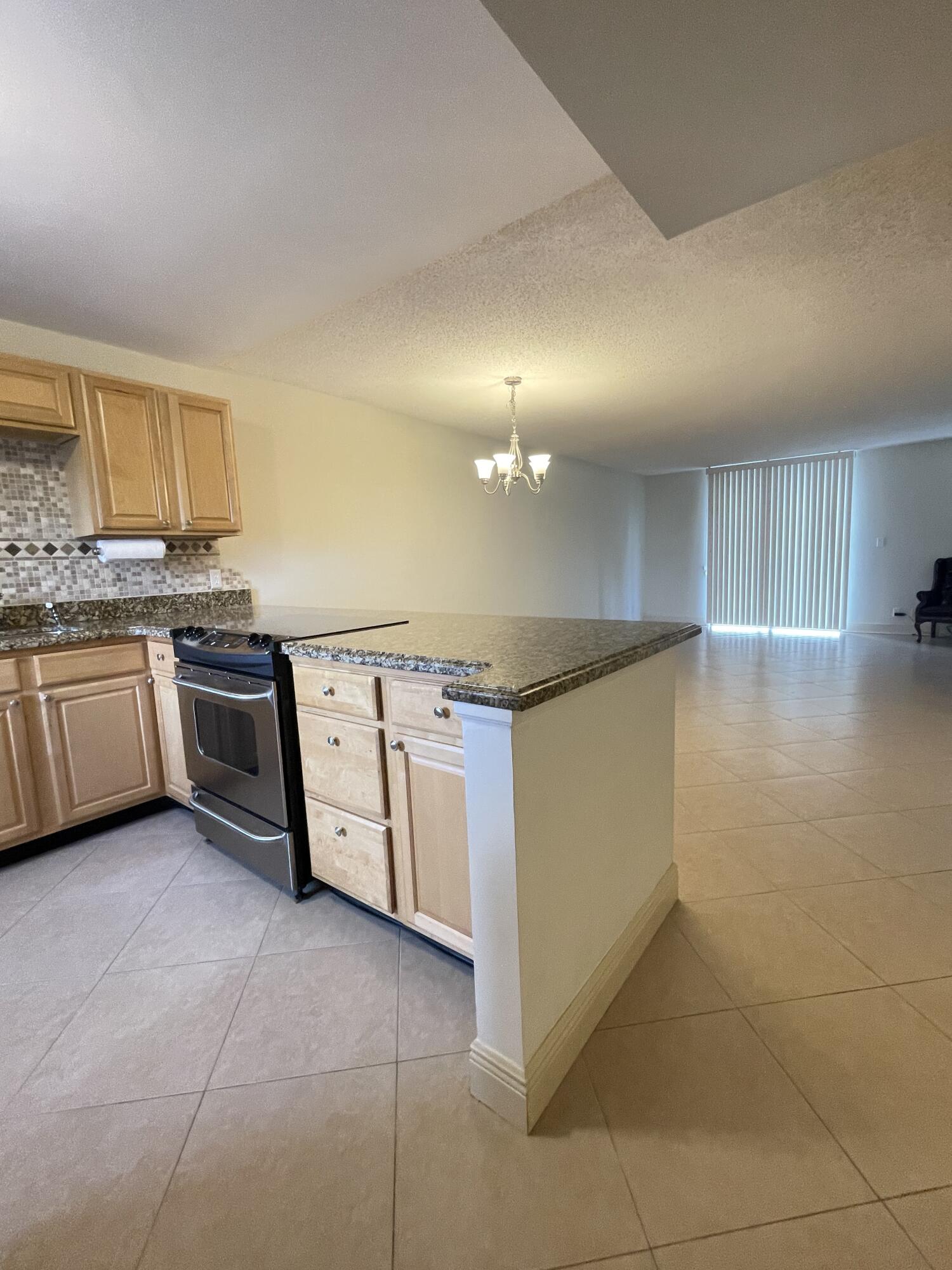 6161 NW 2nd Avenue 322