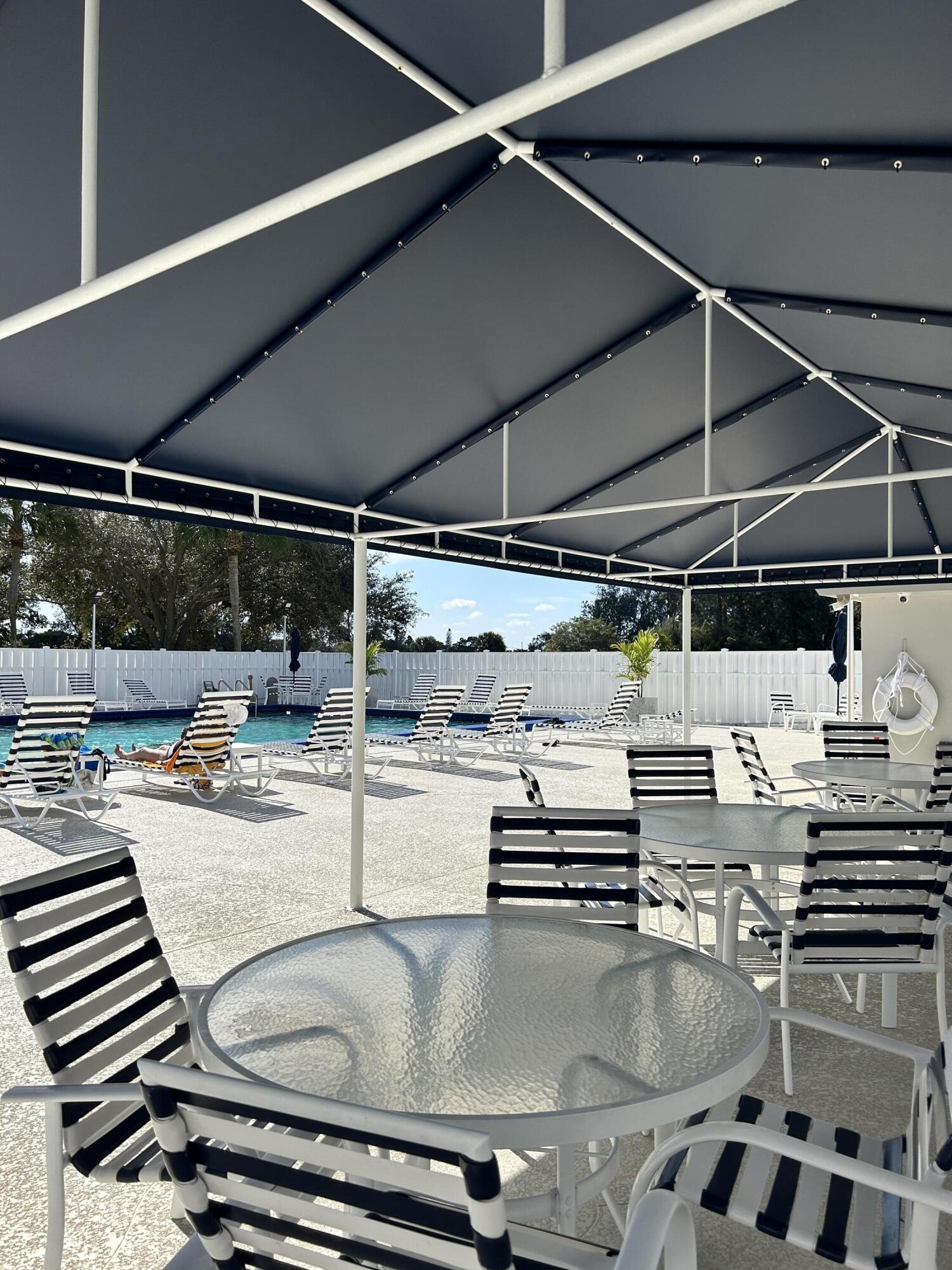 6161 NW 2nd Avenue 322