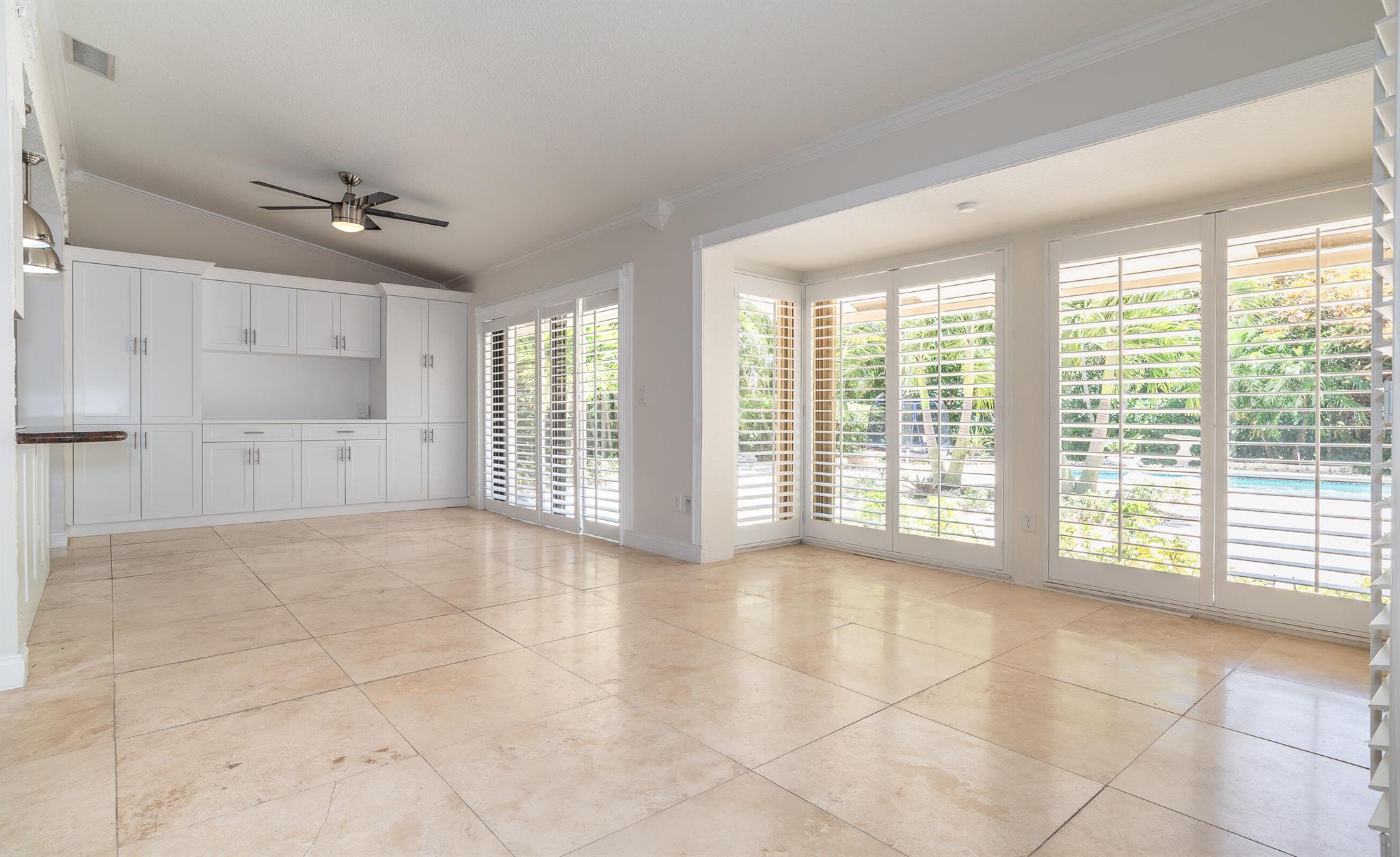 2711 NW 26th Circle
