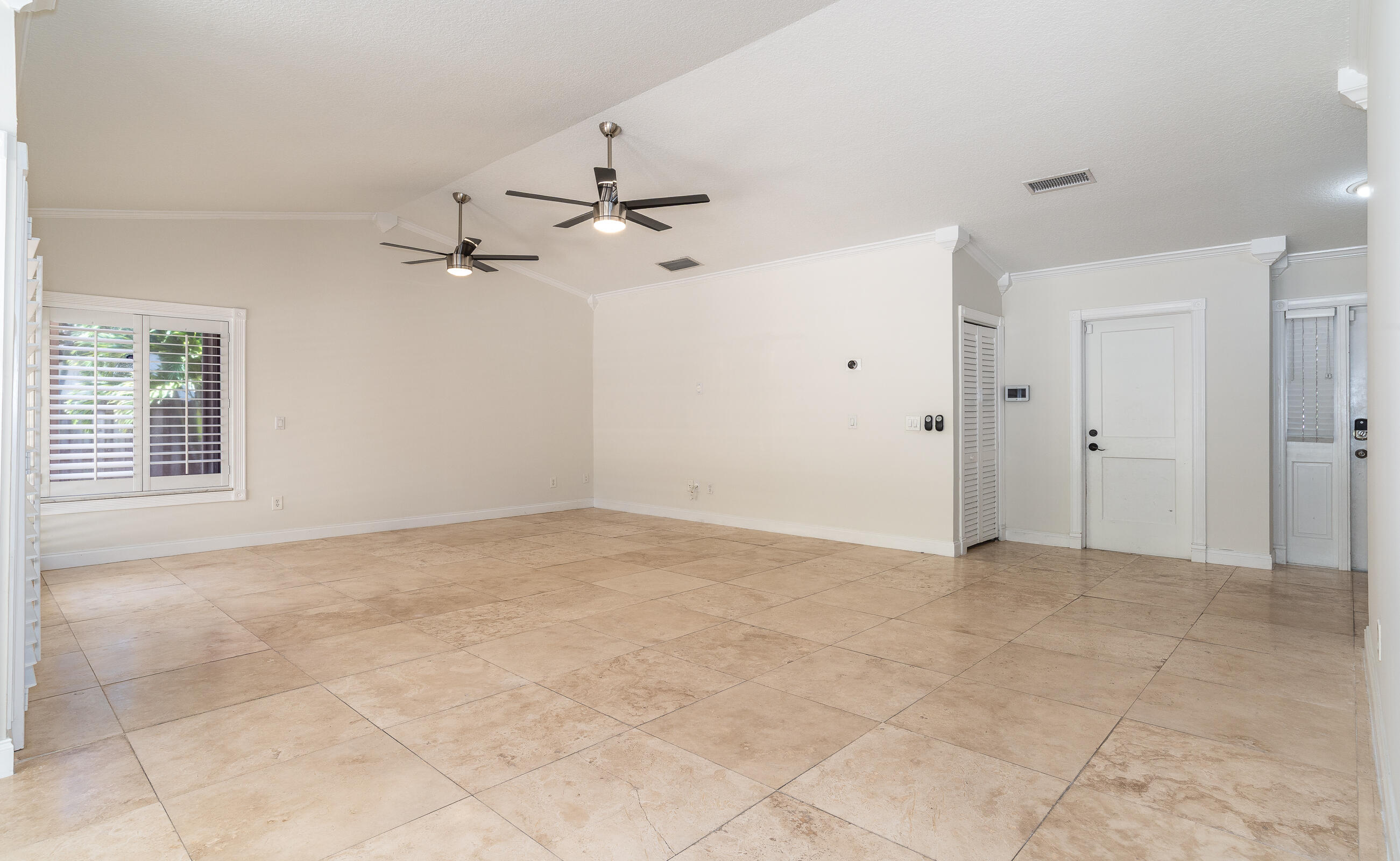 2711 NW 26th Circle