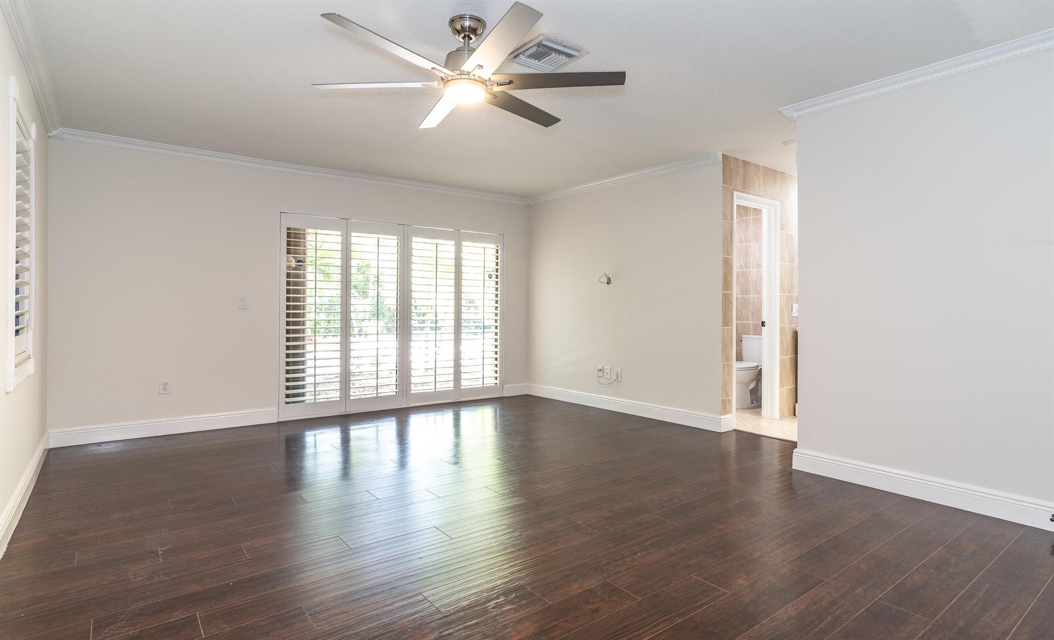 2711 NW 26th Circle