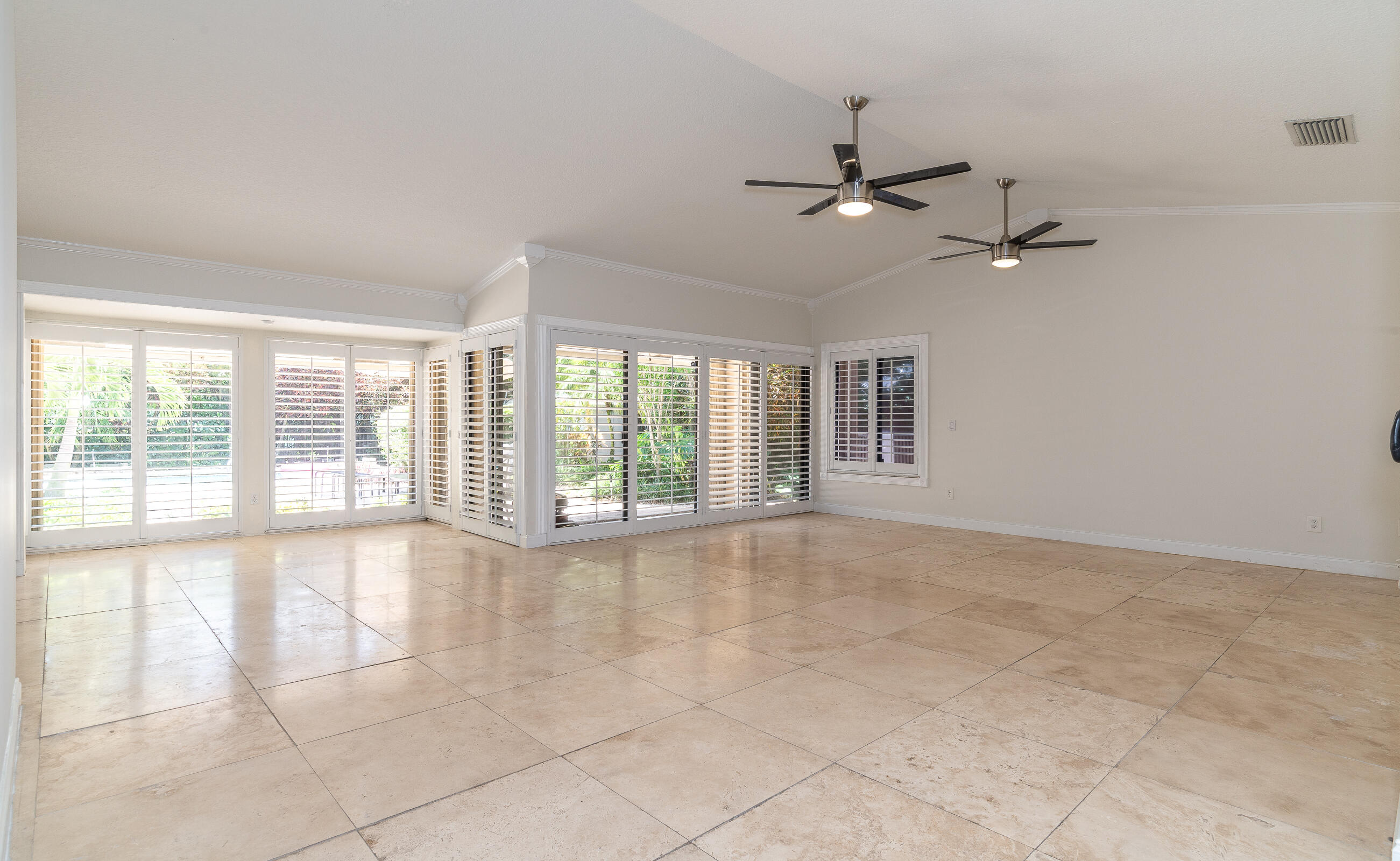2711 NW 26th Circle