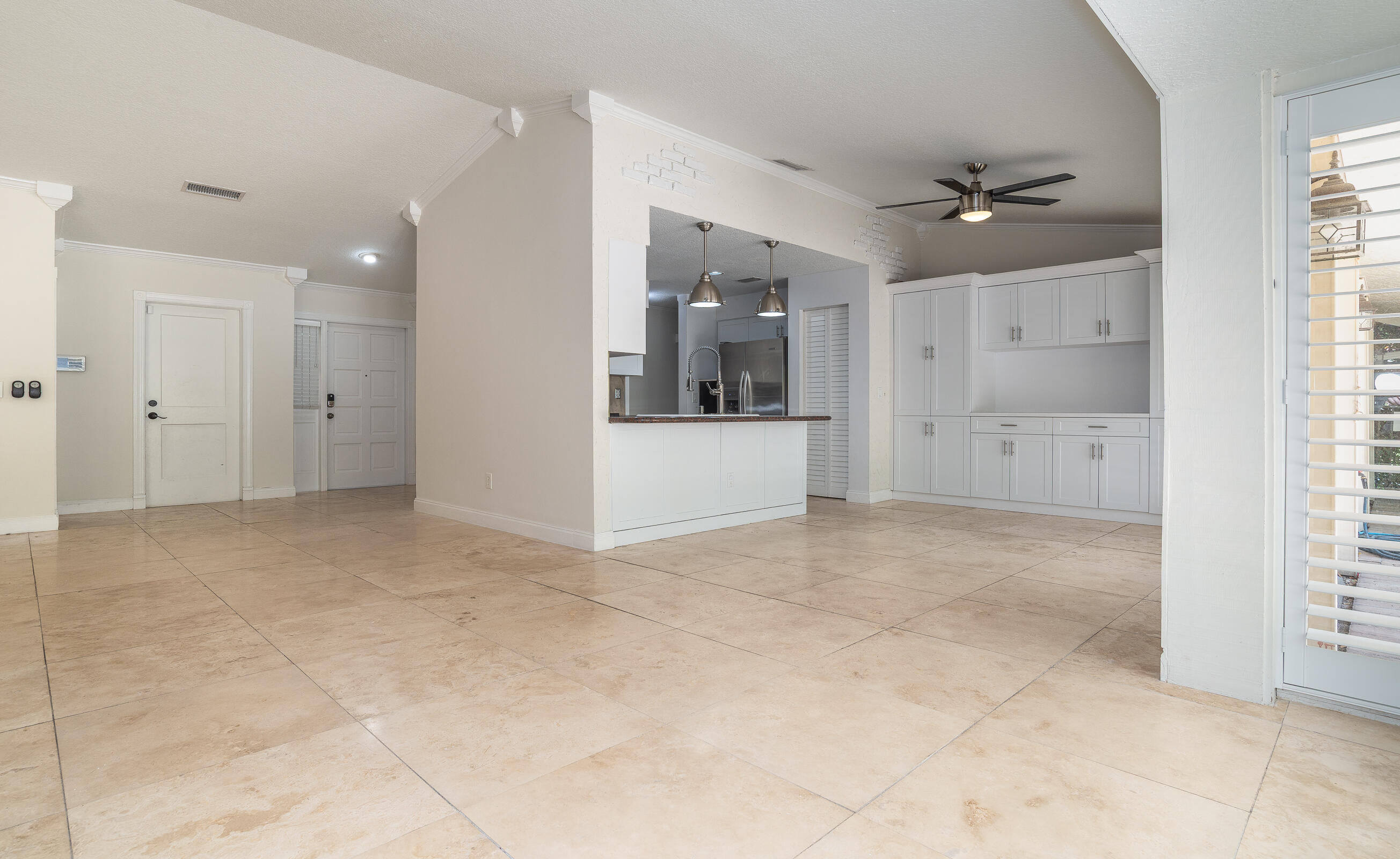 2711 NW 26th Circle