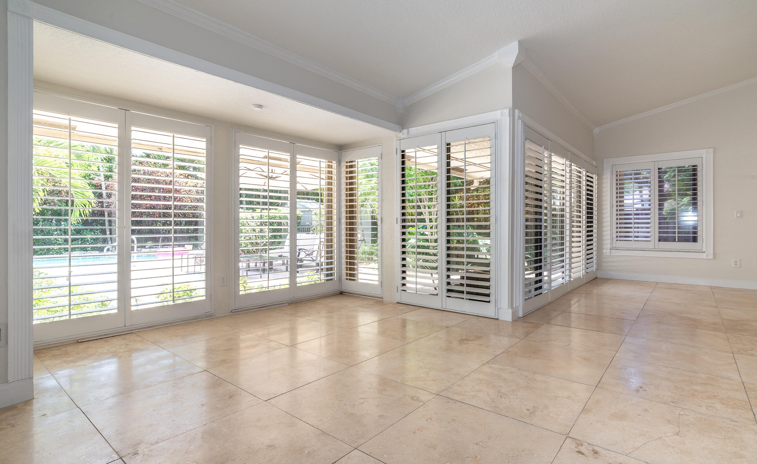 2711 NW 26th Circle