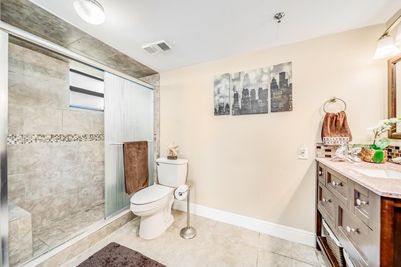 6372 La Costa Drive 306