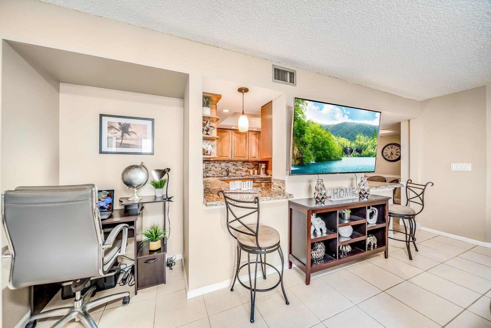 6372 La Costa Drive 306