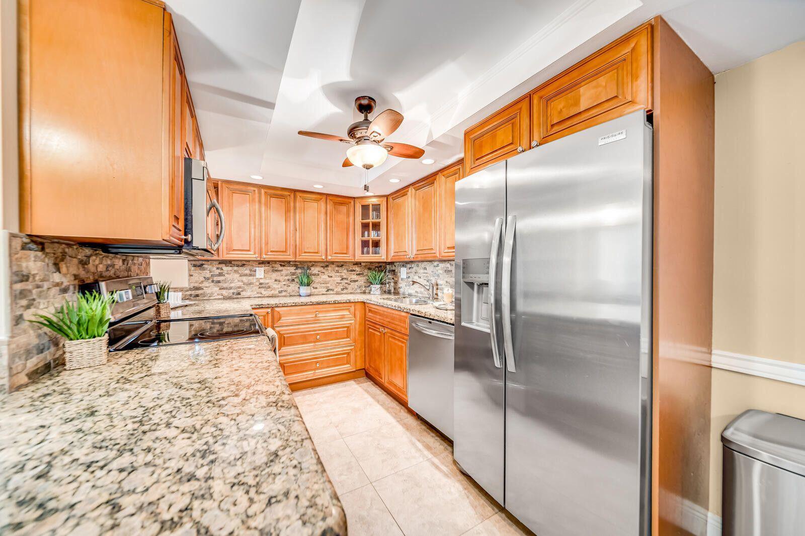 6372 La Costa Drive 306