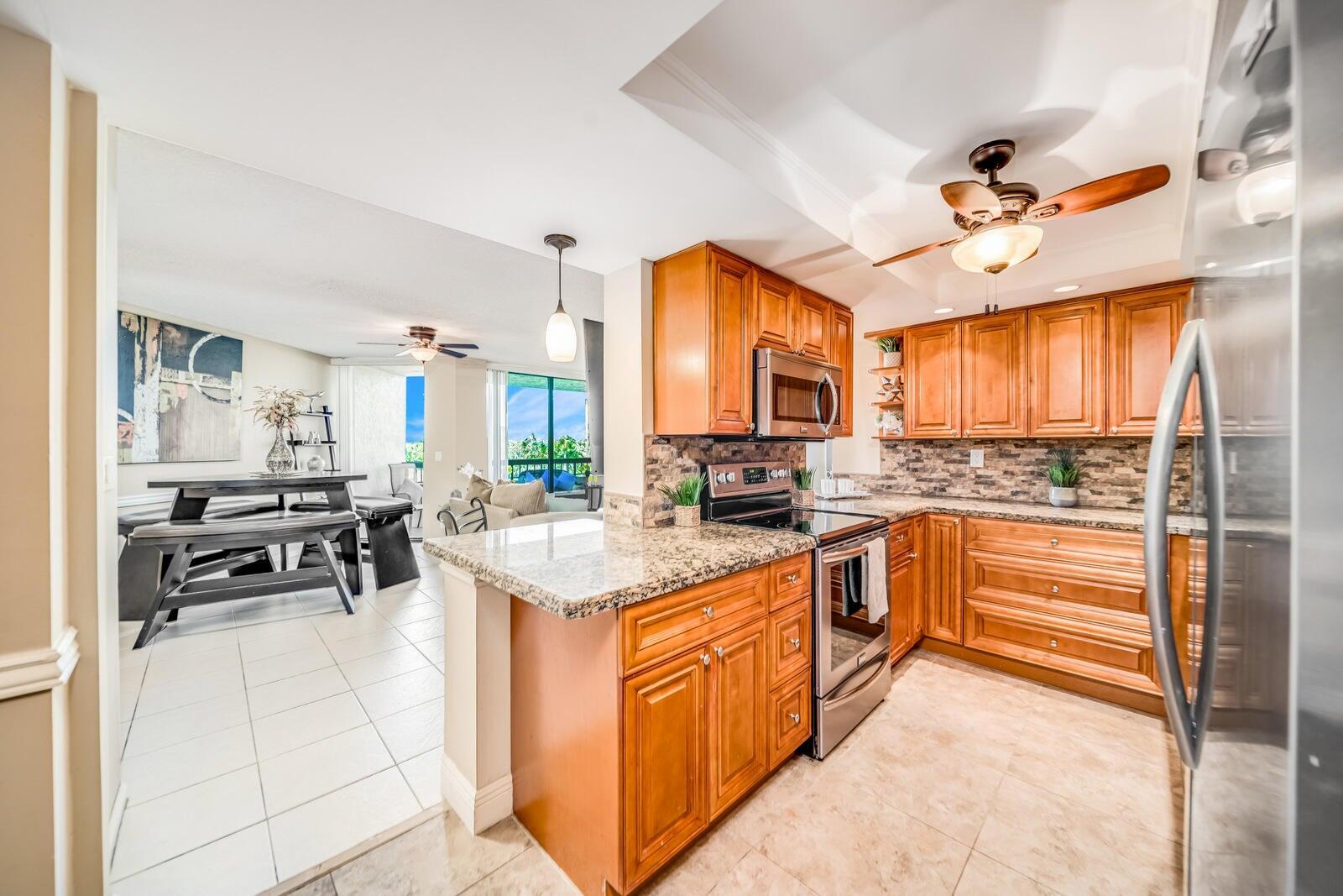 6372 La Costa Drive 306