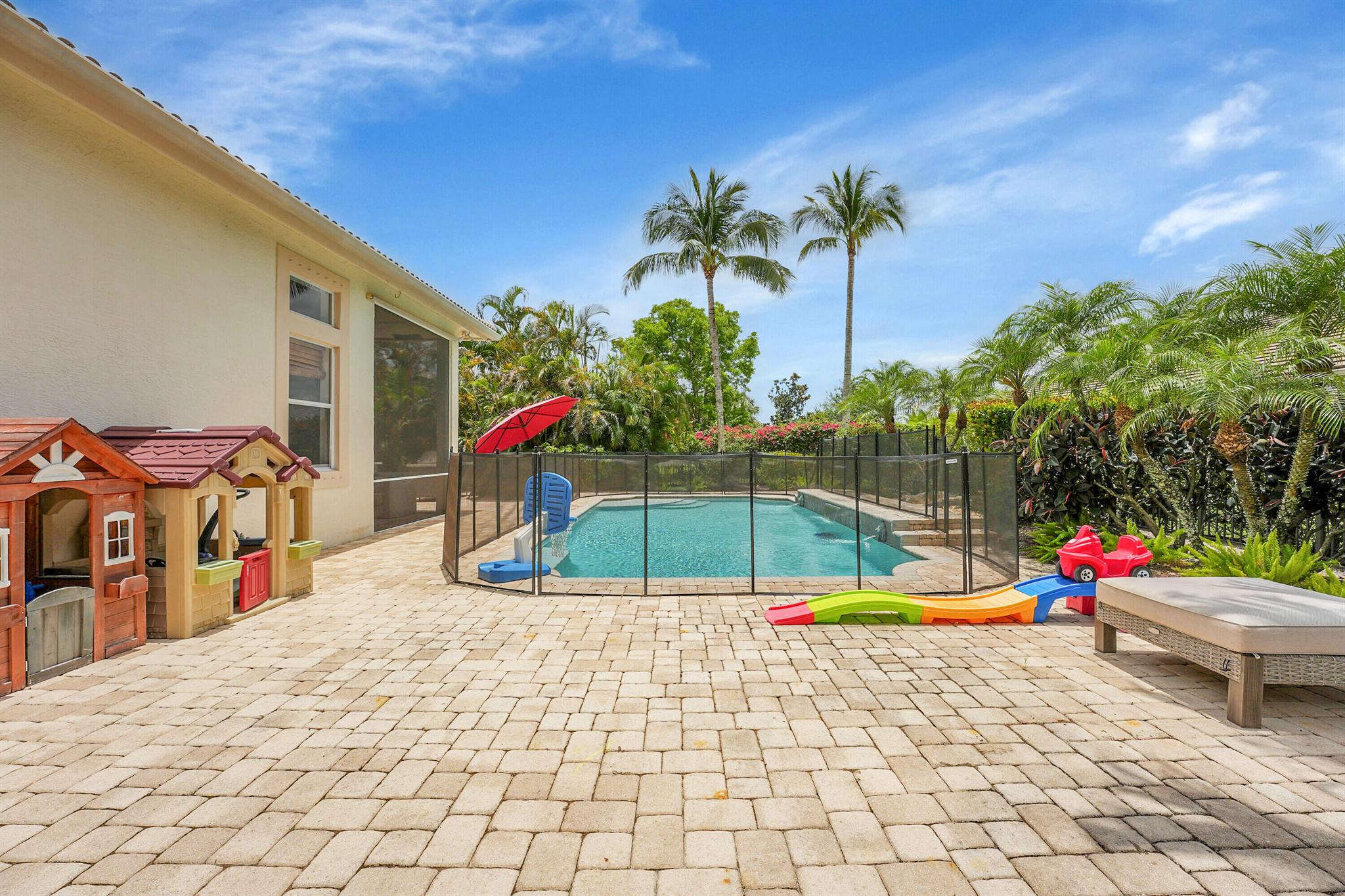 4450 SW Long Bay Drive