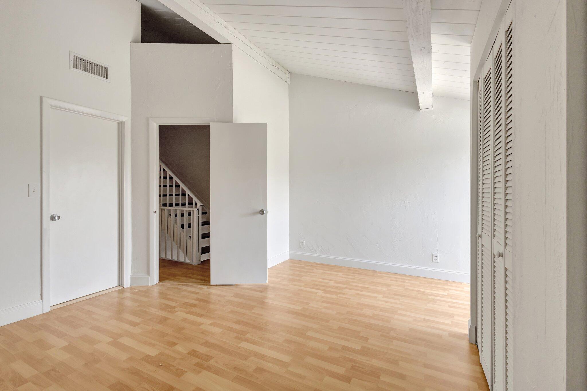 4731 NW 2nd Avenue 406